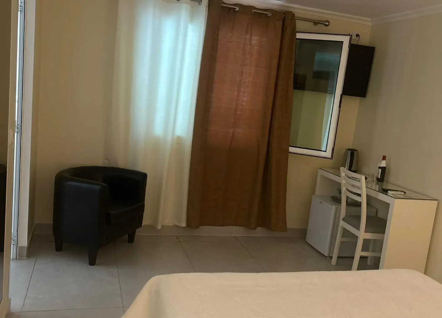 Sao Francisco Accommodation Funchal  3*, Funchal (Madeira) Portugalia