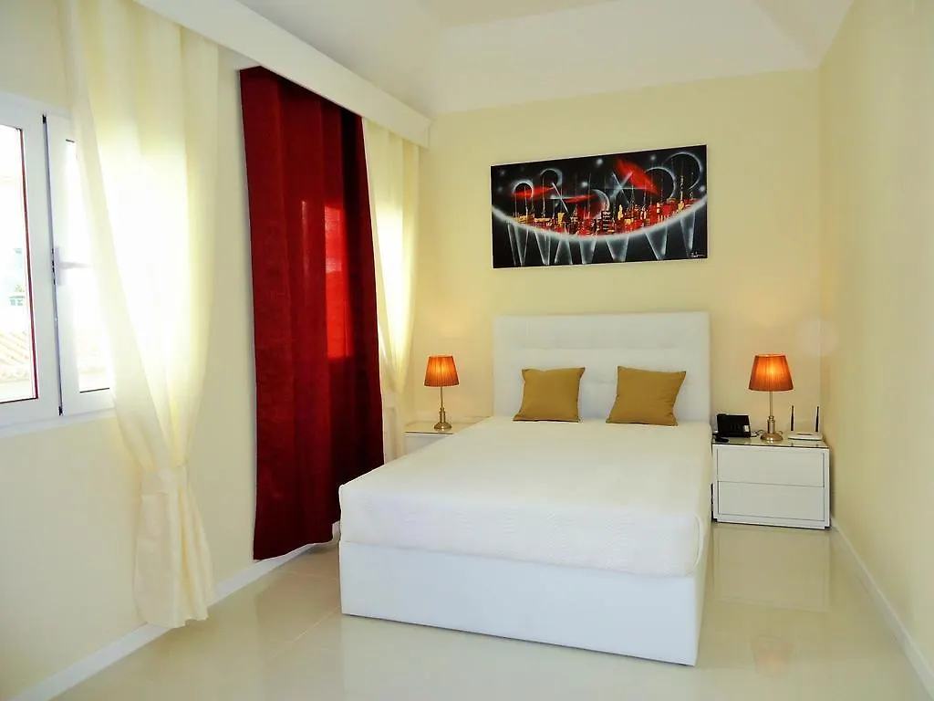 Sao Francisco Accommodation Funchal  3*, Funchal (Madeira)